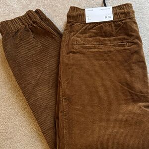 🆕 NWT American Eagle Brown Corduroy Joggers - Size M